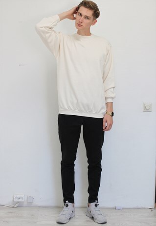 SUPERSOFT VANILLA SWEATSHIRT