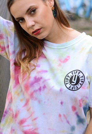 VINTAGE FESTIVAL TIE DYE T-SHIRT WITH GRAPHIC LOGO.