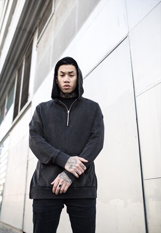 ZIPPED HOODIE - WASHED BLACK