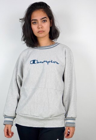 VINTAGE 90'S CHAMPION SWEATSHIRT