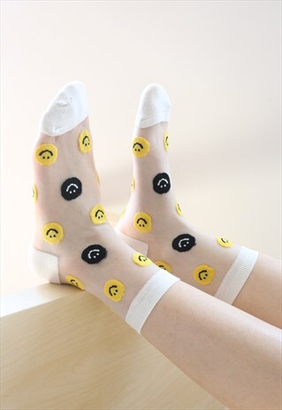 HAPPY FACE SHEER SOCKS