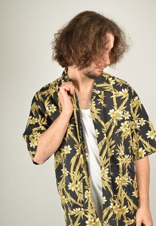 VINTAGE HAWAIIAN PATTERNED SHIRT