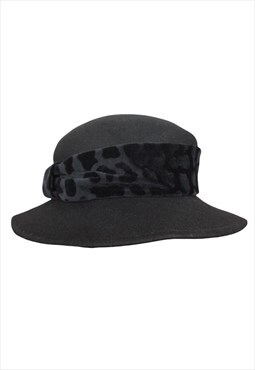 Vintage Felt Hat 80s Boho Chic Black Brimmed with Velvet