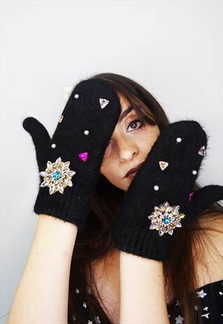 JEWELLED MITTENS