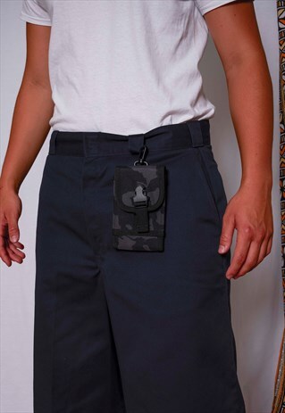 VINTAGE Y2K MOBILE MILITARY BELT POUCH