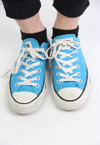 VINTAGE CONVERSE TRAINERS