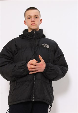 VINTAGE NORTH FACE PUFFERJACKET