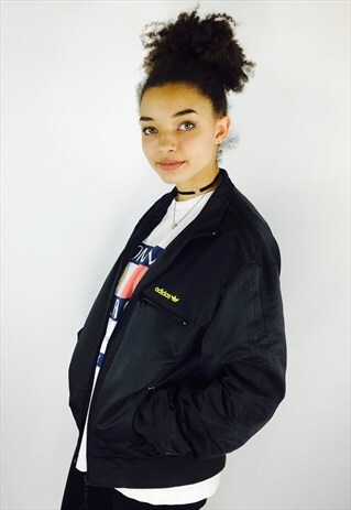 ADIDAS WINDBREAKER