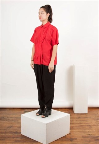 RED OVERSIZED BLOUSE / LACE SUMMER TOP