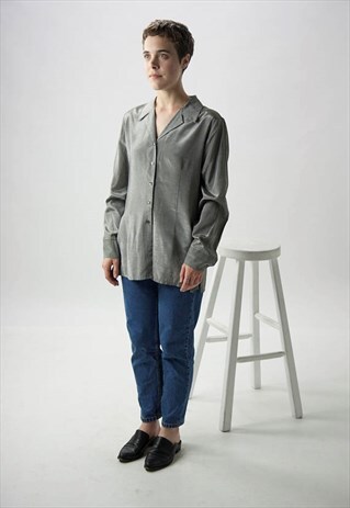 SILKY METALLIC BLOUSE / SILVER BUTTON UP