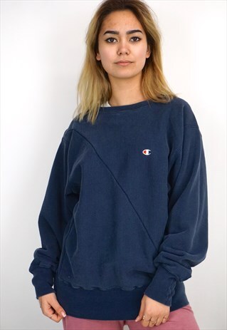 VINTAGE 90'S CHAMPION SWEATSHIRT