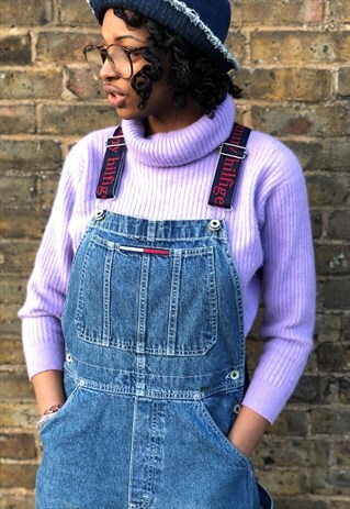 90S TOMMY HILFIGER SPELLOUT DUNGAREES