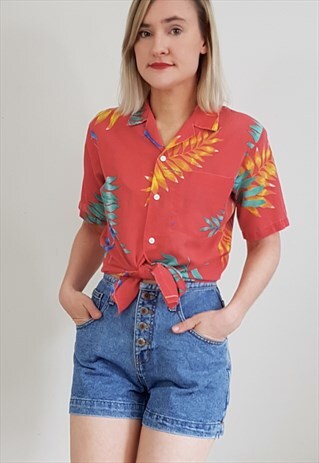 VINTAGE 90'S FADED RED TROPICAL PRINT BUTTON SHIRT