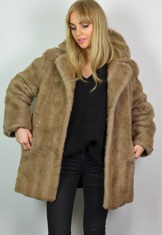 VINTAGE 60S LIGHT BROWN/ BLONDE FAUX FUR COAT