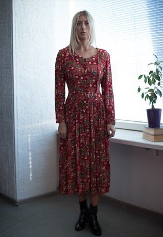 VINTAGE 90'S RED PATTERNED LONG SLEEVED DRESS
