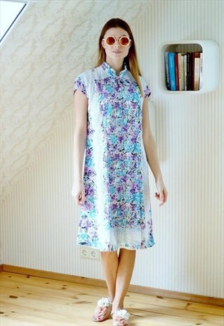 LILAC AND WHITE FLORAL DRESS