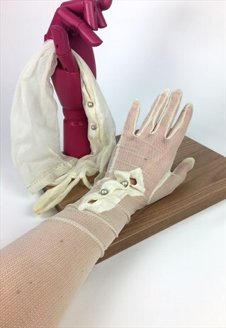 30'S VINTAGE-SHEER CREAM LONG UPPER ARM GLOVES- PEARL DETAIL