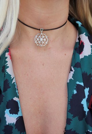 THE SILVER FLOWER OF LIFE CHOKER