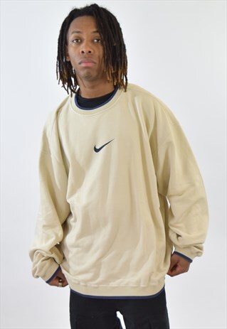 VINTAGE 90S OFF WHITE NIKE SWEATSHIRT