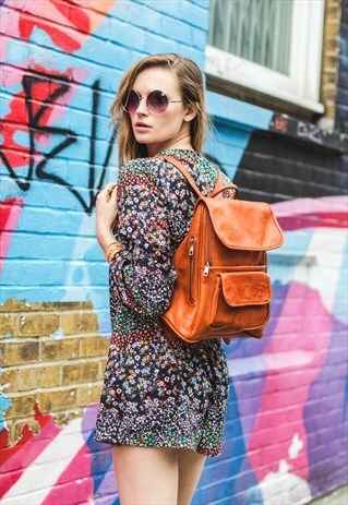 LEATHER BACKPACK IN TAN ORANGE WITH FLAP