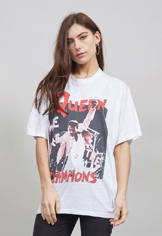 VINTAGE WHITE QUEEN BAND T-SHIRT