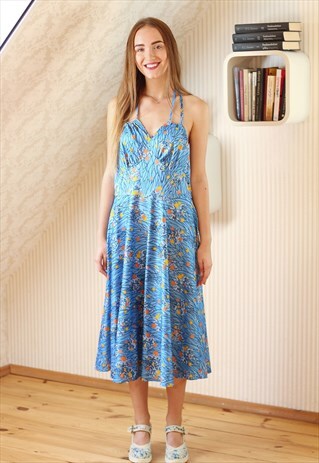 BRIGHT BLUE FLORAL SUMMER DRESS