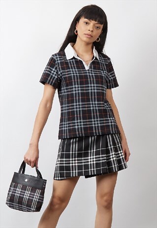 RARE VINTAGE 90'S BURBERRY NAVY TARTAN POLO TOP