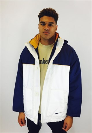NIKE BIG LOGO SWOOSH PUFFER COAT