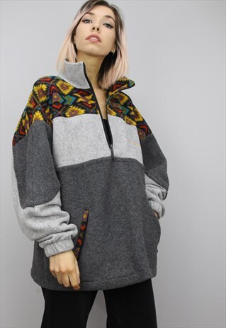 VINTAGE 90S OVERSIZED KARRIMOR FLEECE