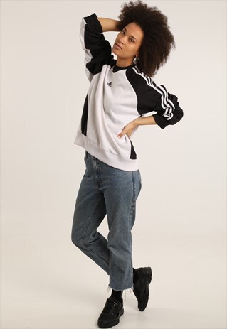 VINTAGE ADIDAS PRINT LOGO SWEATSHIRT