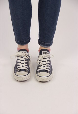 VINTAGE CONVERSE TRAINERS