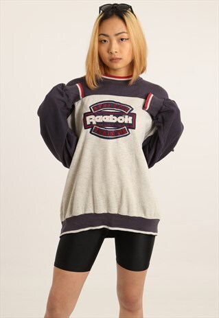 VINTAGE REEBOK EMBROIDERED LOGO SWEATSHIRT