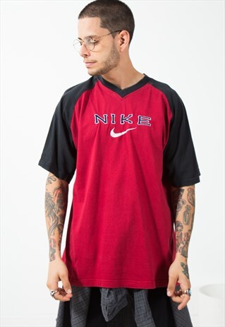 VINTAGE NIKE SPORT T-SHIRT / S5045