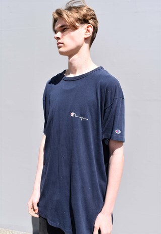 VINTAGE 90S CHAMPION T-SHIRT