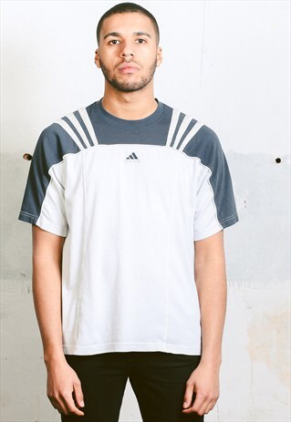 VINTAGE 90S ADIDAS T-SHIRT