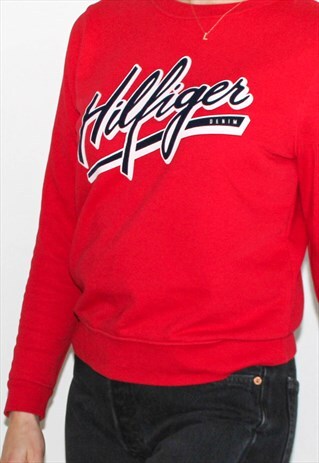 VINTAGE 90'S TOMMY HILFIGER LOGO SPELLOUT SWEATSHIRT