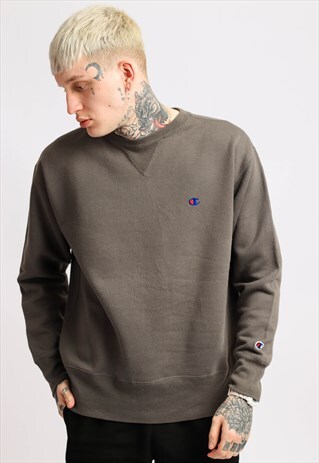 VINTAGE CHAMPION SWEATSHIRT