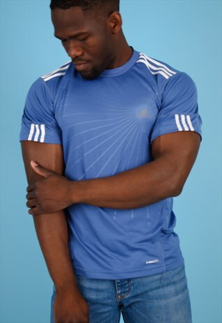 VINTAGEADIDAS T-SHIRT IN BLUE NT57