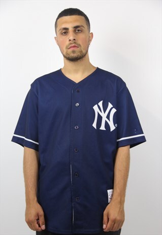 VINTAGE YANKEES BASEBALL JERSEY