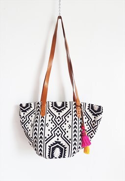 Vintage Handmade Bohemian Multicolor Woven Fabric Tassel Bag