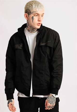 VINTAGE NIKE WINDBREAKER JACKET