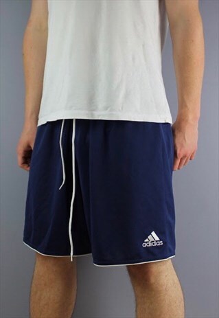 VINTAGE ADIDAS SHORTS IN NAVY WITH LOGO AND DRAWSTRINGS. SIZ