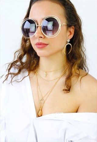 GOLD FRAME BLACK LENS OVERSIZED ROUND SUNGLASSES