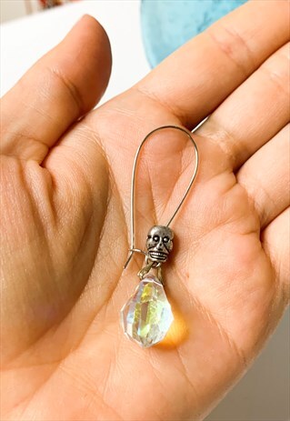 CRYSTAL SKULL DROP SINGLE EARRING