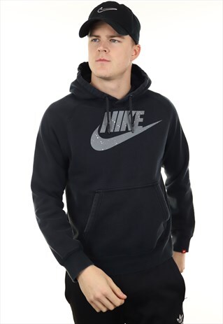 VINTAGE NIKE HOODIE BLACK