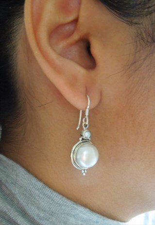 SOUTH SEA PEARLS AND STERLING SILVER EVENING EARRINGS