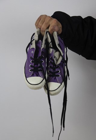 VINTAGE CONVERSE PURPLE TRAINERS