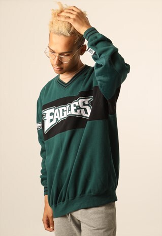 VINTAGE NFL EMBROIDERED EAGLES SWEATSHIRT