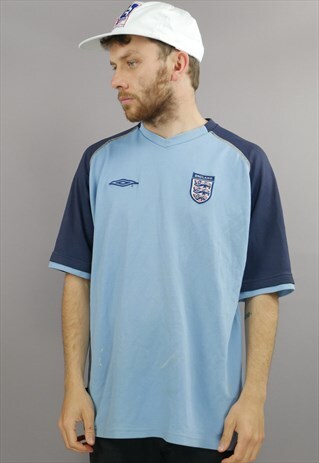 VINTAGE UMBRO ENGLAND T-SHIRT IN BLUE WITH LOGO