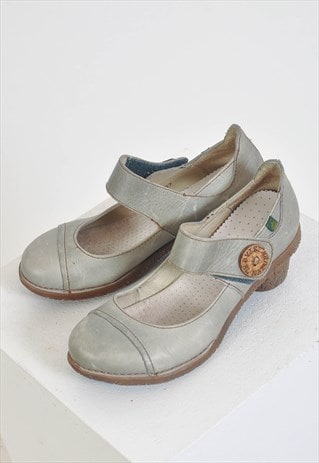 VINTAGE 90S REAL LEATHER SHOES